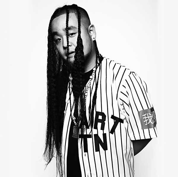 G. Yamazawa wearing the 'Heart Mountain Jersey'